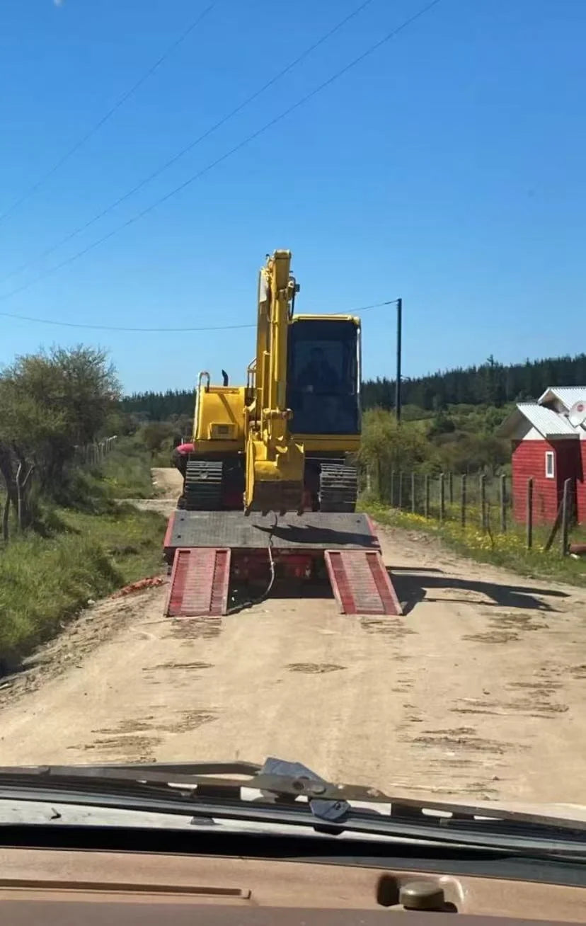 Real Chilean customer container pickup used as South America delivery reference