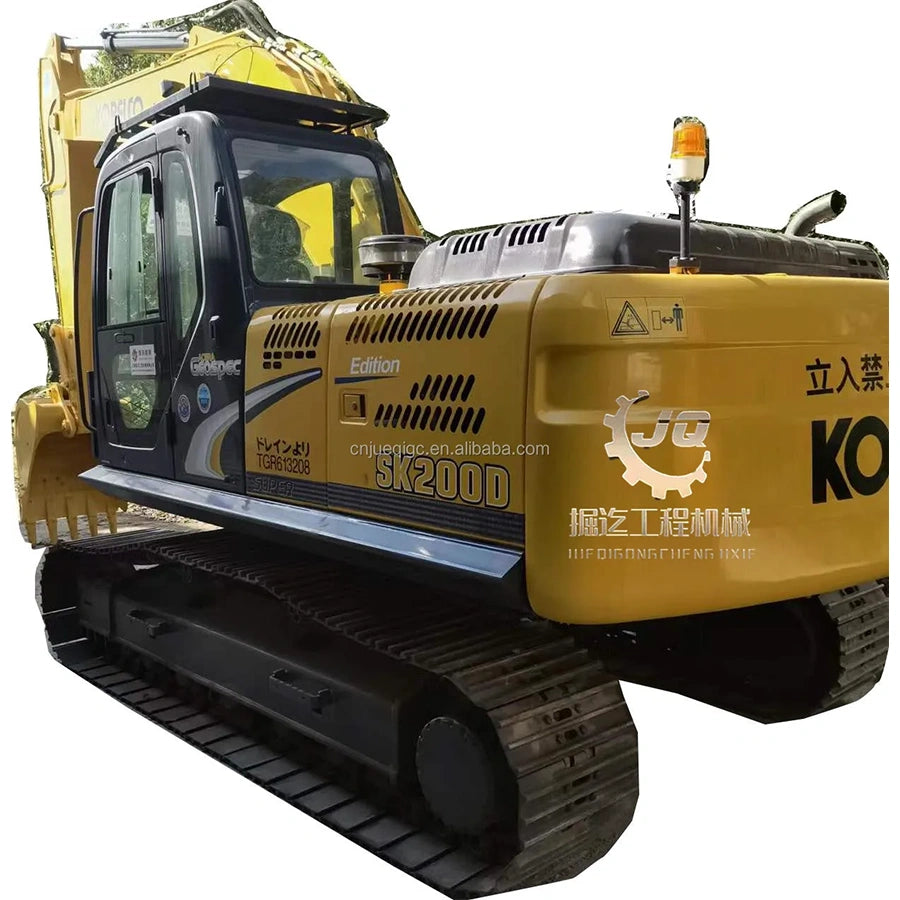 Used Kobelco SK200X Excavator – Front View