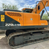 Hyundai 220-9S Medium Excavator Side View