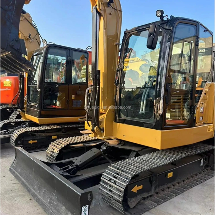 CAT-306 (520h)