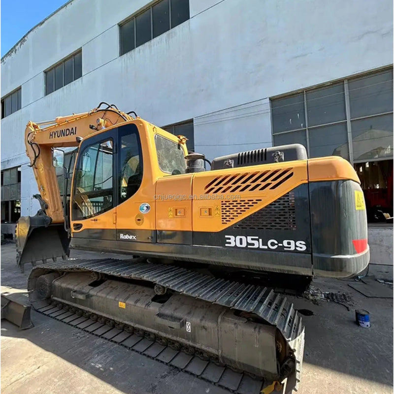 Used Hyundai 305LC-9S Excavator – Front View