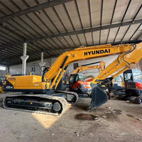 	Hyundai 220-9 Medium Excavator Side View