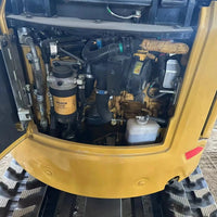 	Cat 302 CR Engine Compartment