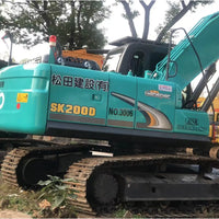 Kobelco SK200 Rear Counterweight Close View
