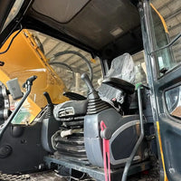 Hyundai 220-9 Engine Compartment & Cummins Diesel Engine